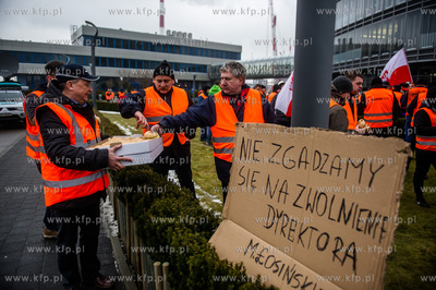 Gdańsk. Protest pracowników Spółki Lotos Kolej,...