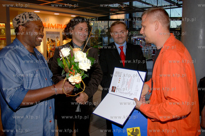 CH Manhattan. Wreczenie nagrod i otwarcie wystawy pokonkursowej...