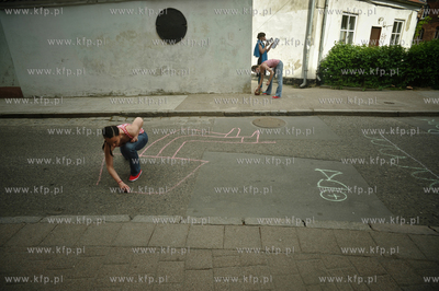 Dzielnica - stolica - Streetwaves. Akcja miejska wyprowadzajaca...