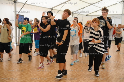 Gdansk. Plac Zebran Ludowych. Festiwal MTV Gdansk Dzwiga...