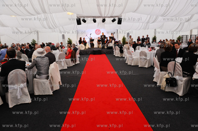 Sopot. Hipodrom. Letnia Gala Biznesu. 10.06.2011 fot....