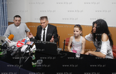 Konferencja prasowa detektywa Krzysztofa Rutkowskiego...