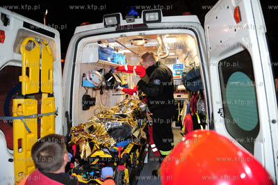 Sopot. Ul. Powstancow warszawy k. hotelu Grand. Samochod...