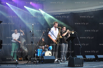 Sopot. Muszla koncertowa na Placu Kuracyjnym k. Molo....