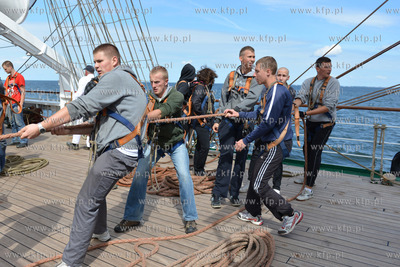 Dzien na Darze Mlodziezy ze studentami Akademii Morskiej...