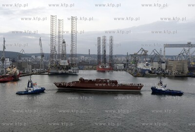 Gdynia Stocznia Marynarki Wojennej Wodowanie techniczne...