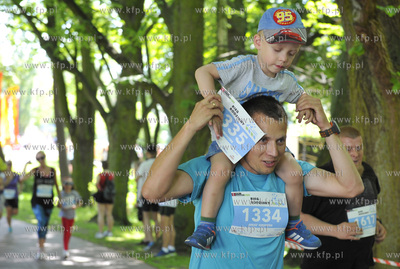Gdansk Oliwa. Park w Jelitkowie. Bieg do zrodel. 04.06.2016...