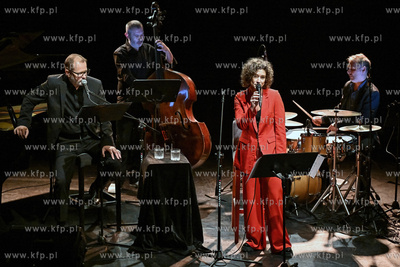 Teatr Atelier w Sopocie. Poemat jazzowy BONA z muzyka...