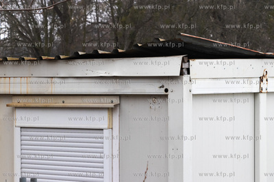 Zniszczone kontenery w rejonie ul. Zielonogórskiej...