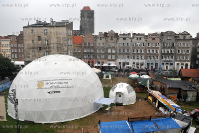 W czasie Jarmarku sw. Dominika turysci maja niepowtarzalna...