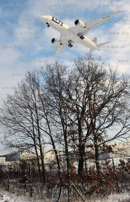 Boeing 787-800 Dreamliner Polskich Linii Lotniczych...