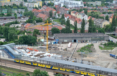 Wrzeszcz. Widok na budowe dworca PKP Wrzeszcz z budowanego...