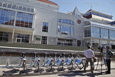 Sopot. Oficjalny start Roweru Trojmiejskiego.
05.09.2013
fot....
