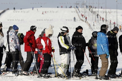 Stok narciarski w Trzepowie w okolicach Przywidza.
01.02.2014
fot....