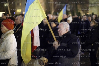 Manifestacja poparcia dla Ukrainy na Placu Solidarnosci...