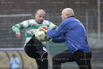 Gdansk. Boisko przy ul. Traugutta.  Noworoczny mecz...