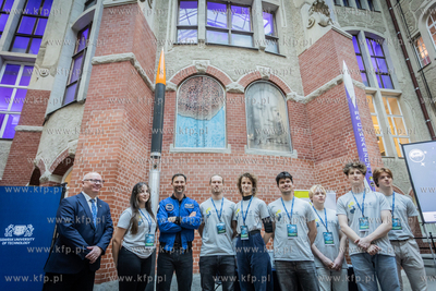 Wizyta astronauty Sławosza Uznańskiego-Wiśniewskiego...