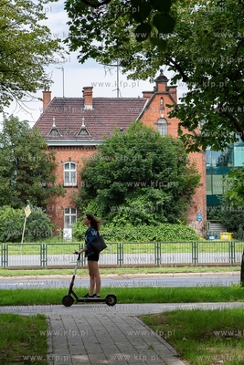 Hulajnoga elektryczna na minuty. 21.06.2019  Fot. Anna...