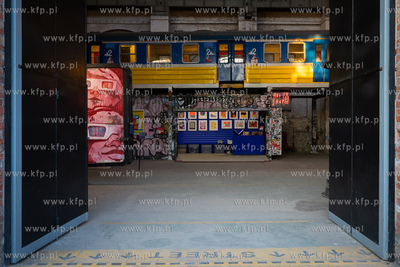 Gdańsk Stocznia, ul. Popiełuszki 5. Nz. Galeria Layup...