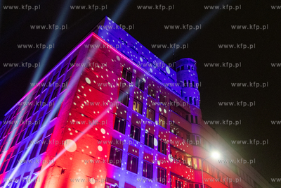 100 - lecie Gdyni. Urodzinowy spektakl uliczny GDYNIA...