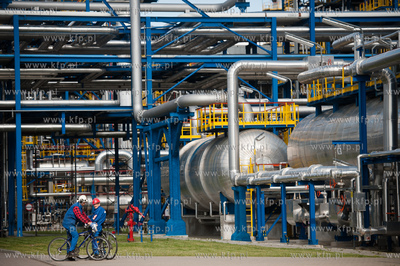 Gdanska Rafineria Grupy Lotos S.A.  13.07.2012 fot....