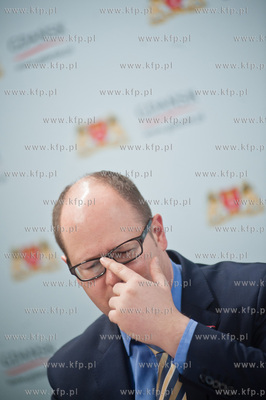 Urzad Miasta Gdanska. Konferencja prasowa podsumowujaca...