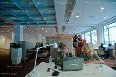 Gdynia. Uroczyste otwarcie nowych obiektow
Pomorskiego...