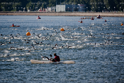 Zawody Herbalife Triathlon Gdynia 2013.
Nz zawodnicy...