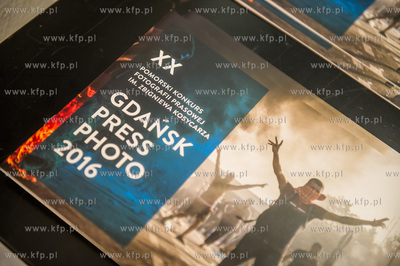 Ratusz Staromiejski w Gdansku. Uroczystosc wreczenia...