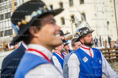 Gdańsk. Przywitanie członków Bractwa Flisackiego...