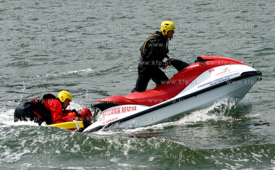 Pokazy ratownictwa Wodnego Ochotniczego Pogotowia Ratunkowego...