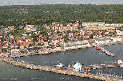 Polwysep Helski z Lotu Ptaka. Hel - miasto i port
14.07.2007r.
Fot....