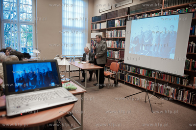 Gdansk. Wojewodzka i Miejska Biblioteka Publiczna im....