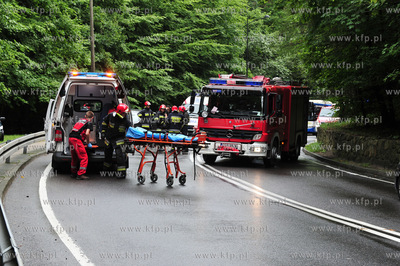 Sopot, ul. Malczewskiego. Wypadek drogowy. Kierowca...