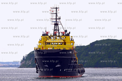 Holownik AHTS Agat. 
31.07.2012 fot. Piotr Starenczak...