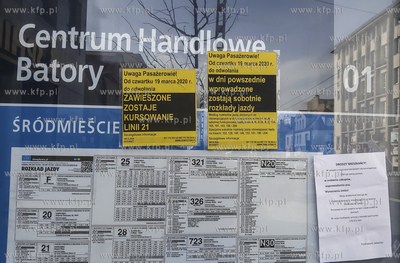 Informacje na przystankach komunikacji miejskiej w...