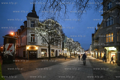 Sopot. Swiateczne iluminacje w Sopocie. 14.12.2020...