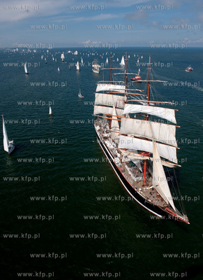 Tall Ships' Races 2009 w Gdyni z lotu ptaka. Zlot Wielkich...