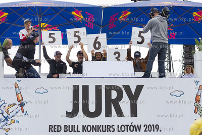 Red Bull Konkurs Lotów w Gdyni. Nz. Jury konkursu...
