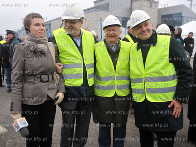 Oficjalne rozpoczecie budowy nowego terminalu, plyty...