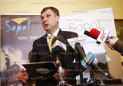Sopot. Urzad Miasta. Konferencja prasowa Prezydenta...