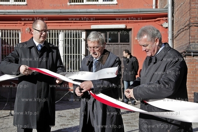 Uroczyste otwarcie boisk do koszykowki i pilki noznej...