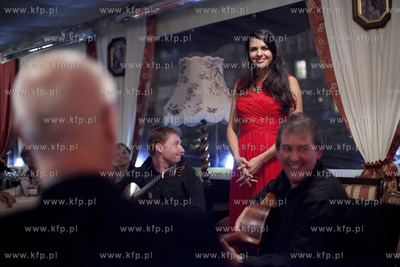 Gdansk. Siesta Festival. Wieczor Fado na barce w Miescie...