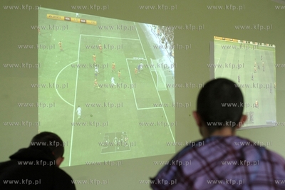 Turniej gry Fifa 14, zorganizowany przez Towarzystwo...