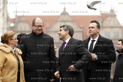 Prezydent Bulgarii Rosen Plewnelijew zlozyl wizyte...