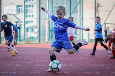 Gdańsk Zaspa. Kompleks boisk przy ulicy Meissnera....