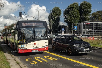 Wrzeszcz. Buspas na al. Grunwaldzkiej między ul. Abrahama...