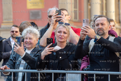 Długi Targ. Uroczystości z okazji 80. rocznicy powrotu...