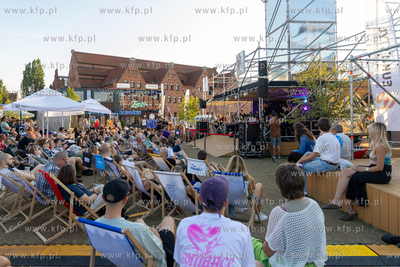 Gdańsk, Ołowianka. Jazz na Wyspie Nz. Koncert Hania...