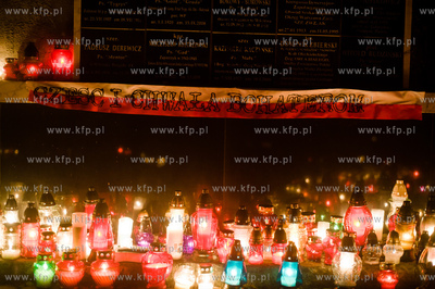 Gdansk. Cmentarz Lostowicki. Swieto Zmarlych. Nz kwatera...